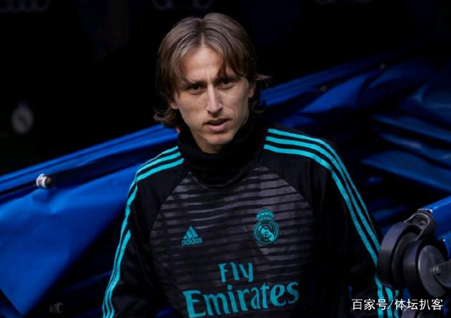 女子赛会纪录告破 扎西次仁夺国内男子冠军 2025广州马拉松圆满落幕