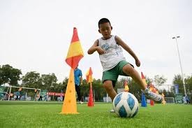 hymn duncan：99年马刺队员在酒店联机星际争霸，随后击败你们最爱的球队夺冠